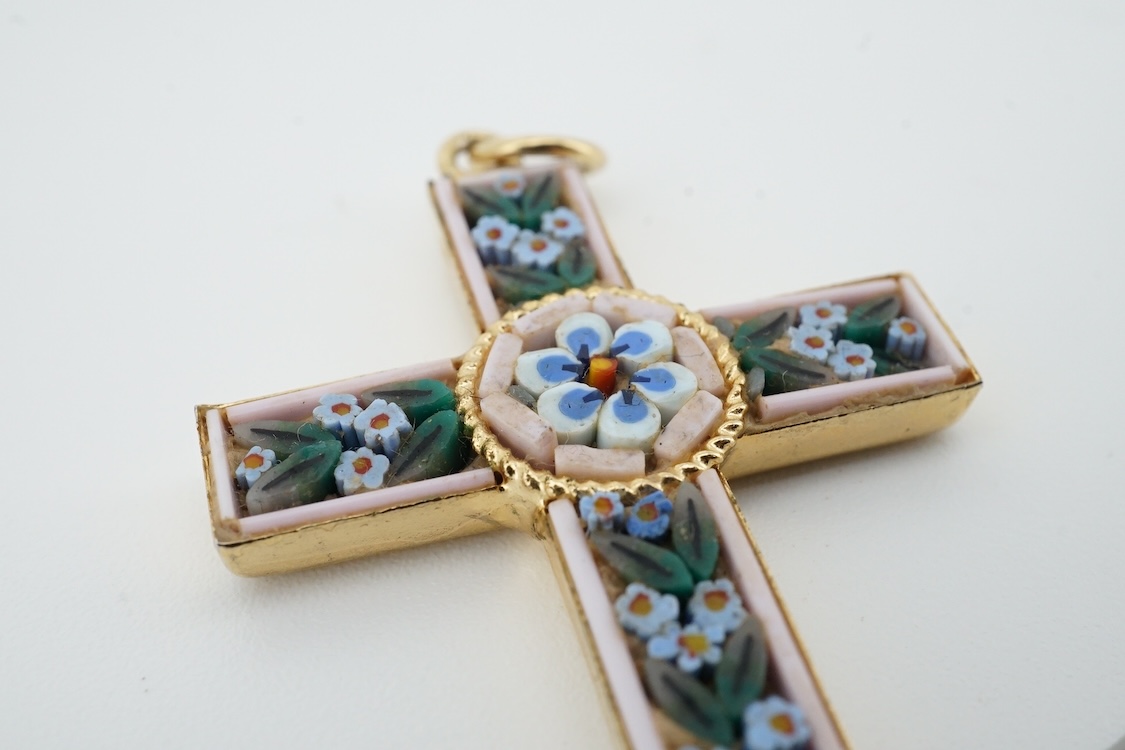 Two modern 9ct gold and cubic zirconia set rings, including white gold, two other simulated diamond set rings, together with an Italian cross pendant, a cameo brooch and an oval gilt metal locket.
